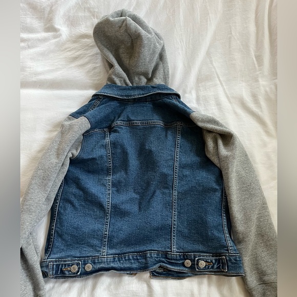 Levi Hybrid Denim Hoodie Classic Trucker Jacket - never worn, brand new, size M - Picture 2 of 5